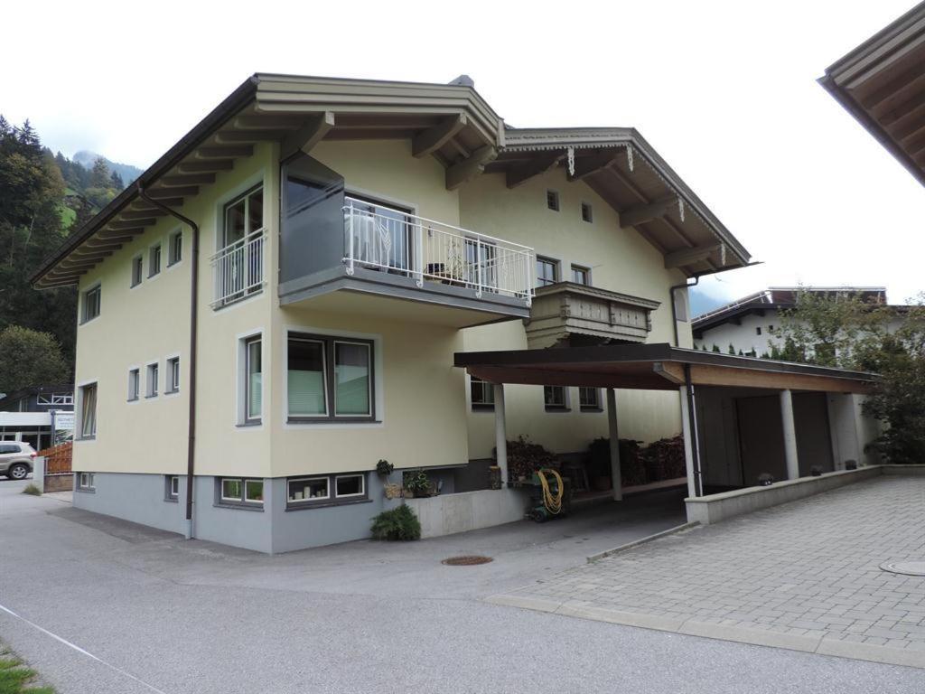 Haus Gruber Theresia Zell am Ziller Luaran gambar
